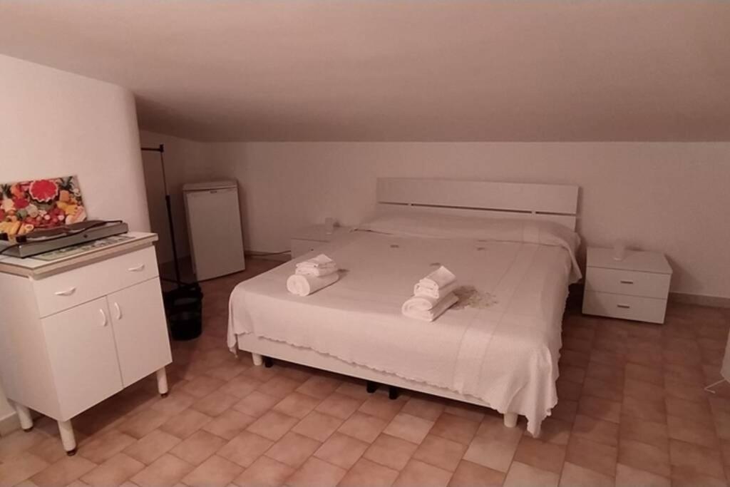 Apartamento Via Pisa 20 Mansarda Bari Exterior foto